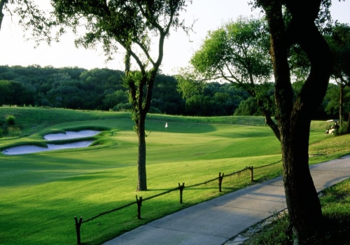 Living in Cedar Park: Exploring the Benefits of Golf Course Communities