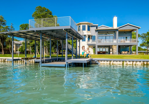 Living the Dream: Owning a Lakefront Property in Texas