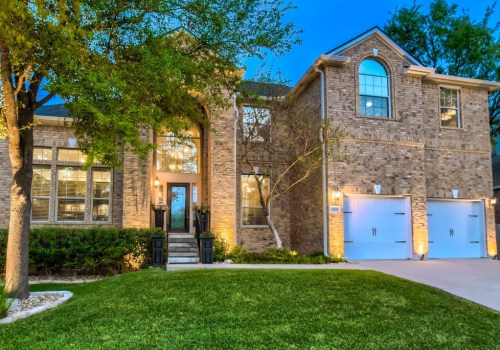 What is the Average Number of Bedrooms for Real Estate in Cedar Park, Texas?